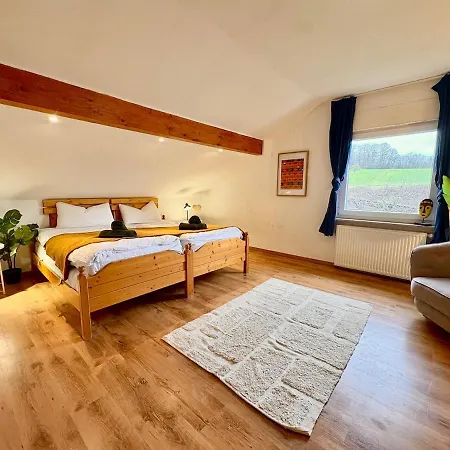 Townhaus Mariaroth * Dieblich